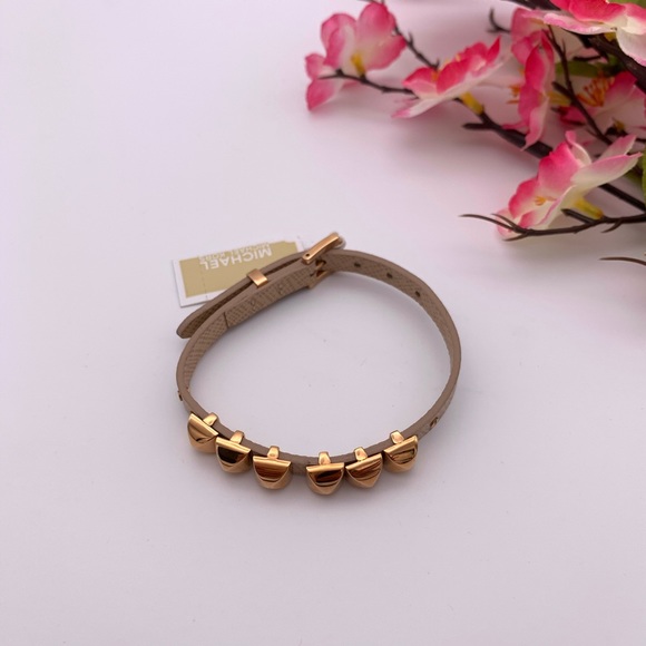Michael Kors Leather Pyramid Stud Bracelet Brown - Picture 5 of 6